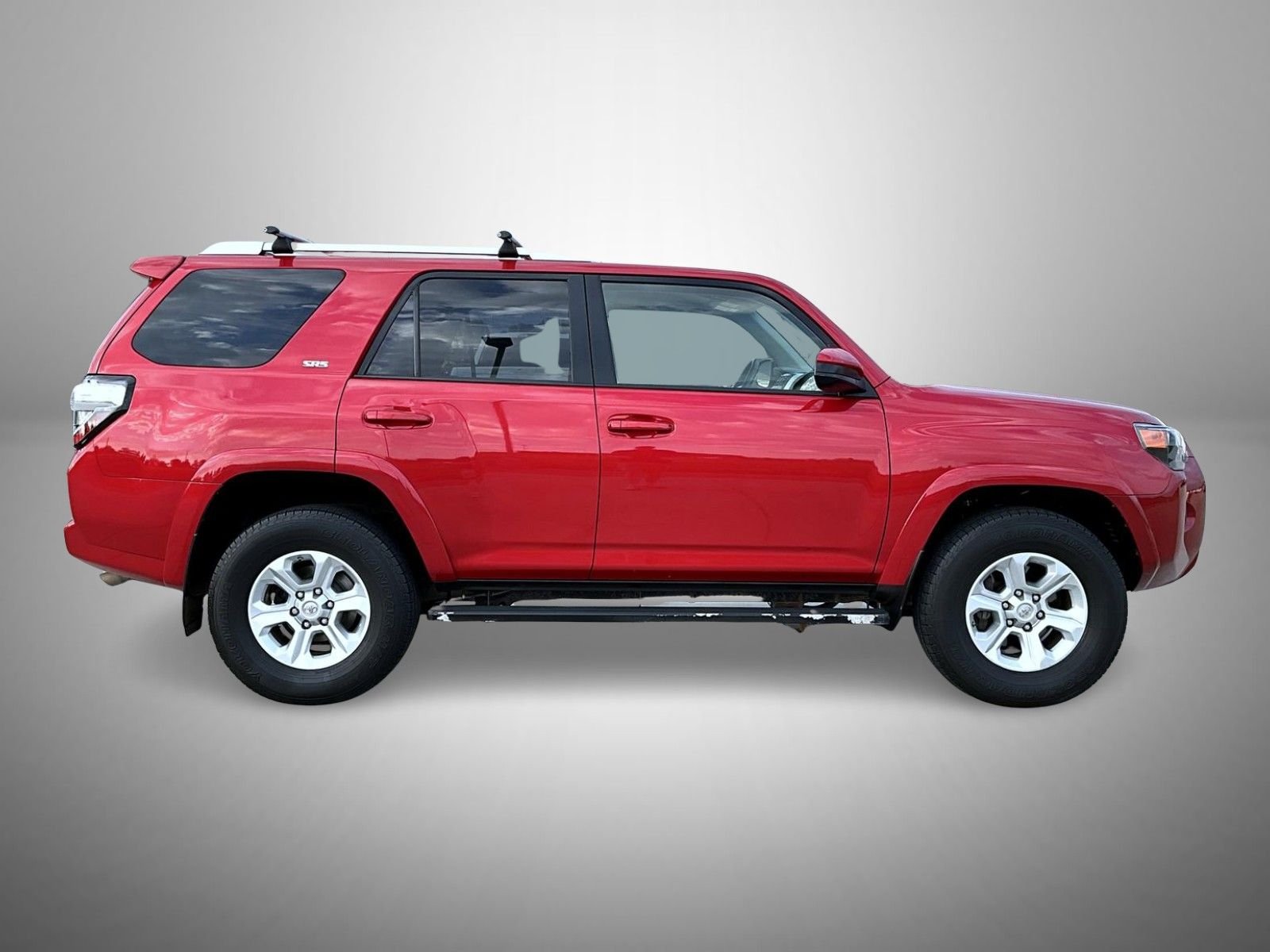 Used 2017 Red Toyota SR5 image 4