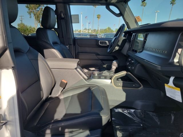 New 2026 Oxford White Ford Badlands® image 17