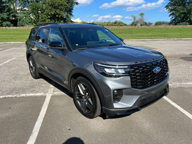 2025 Ford Explorer