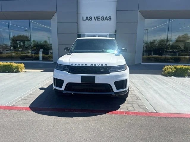 Used 2020 White Land Rover HSE image 2