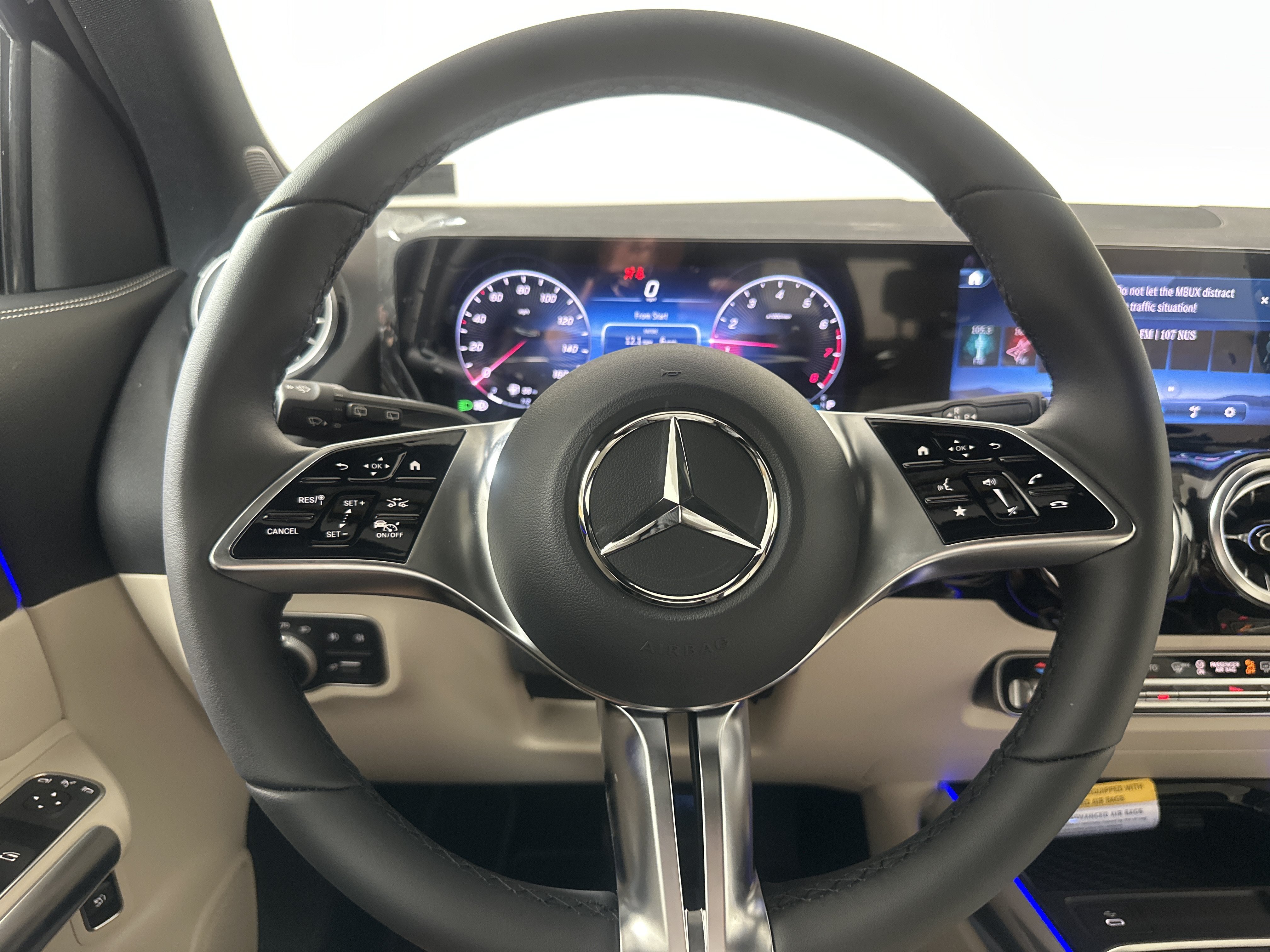 New 2026 COSMOS BLACK METALLIC Mercedes-Benz GLA 250 image 12