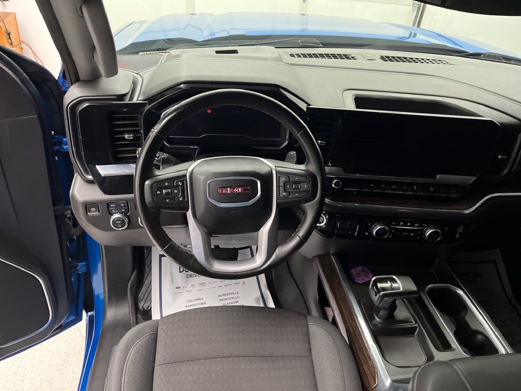 Certified Used 2024 Blue GMC Elevation image 15