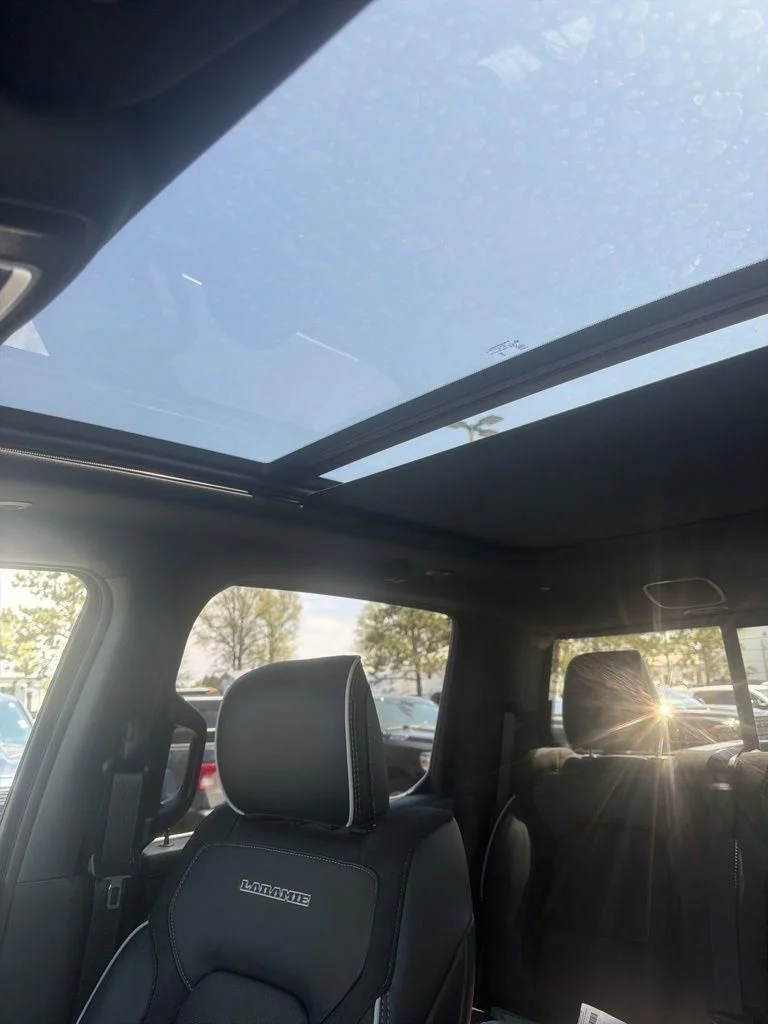 New 2026 Granite Crystal Metallic Clear-Coat Exterior Paint RAM Laramie image 28