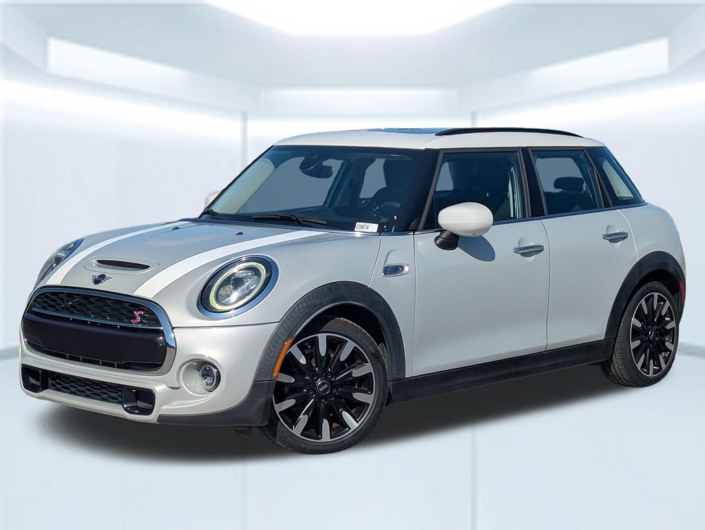 2021 MINI Hardtop Cooper S's photo