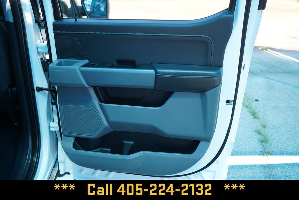 Used 2025 White Ford XLT image 23