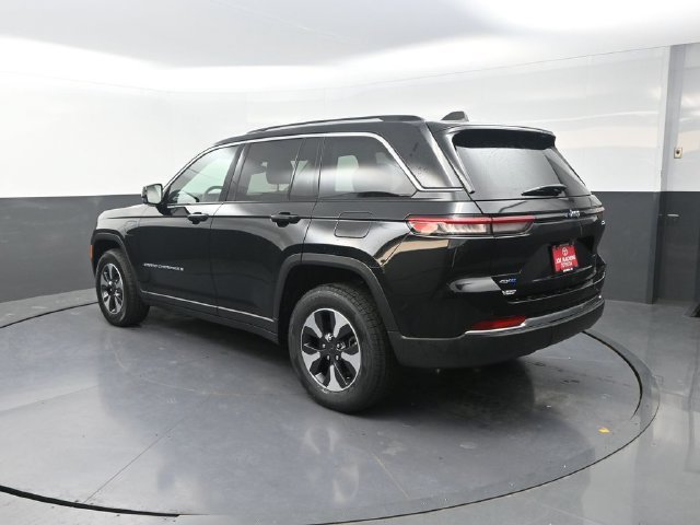 Used 2024 Black Jeep 4xe image 6