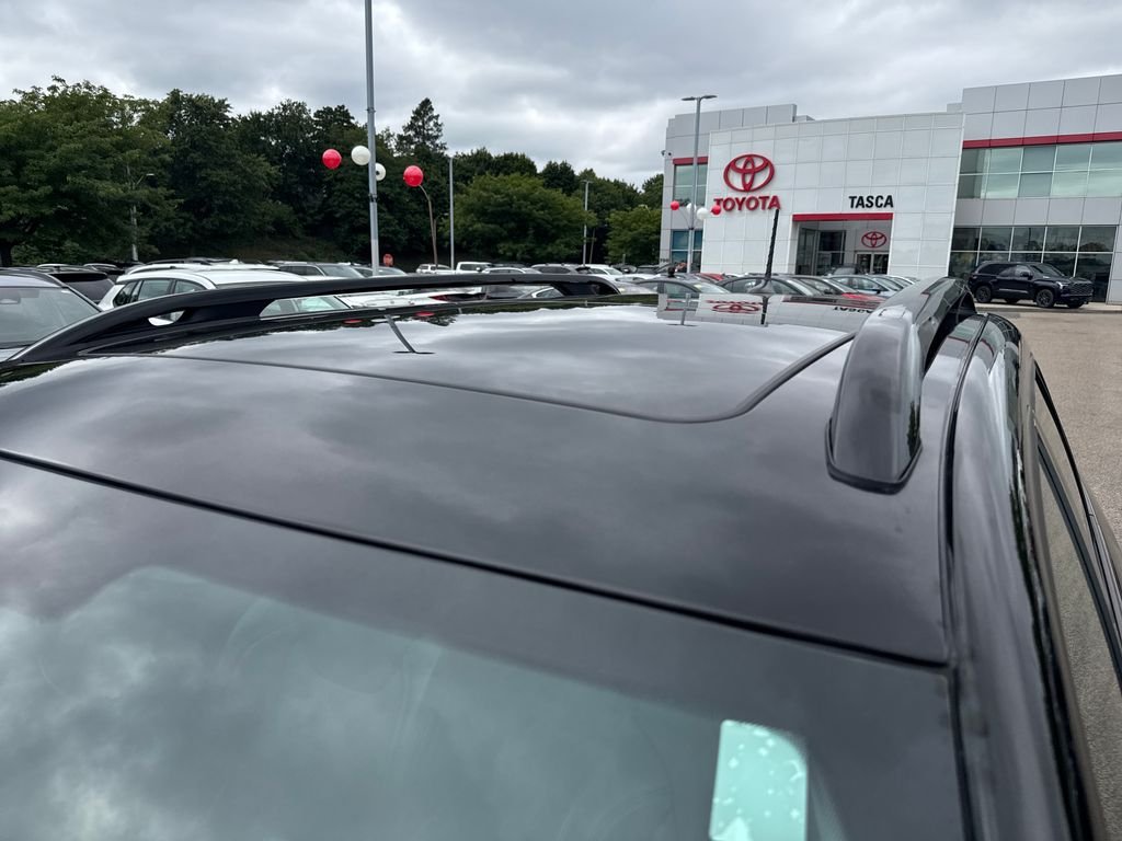 Used 2022 Black Jeep Limited image 42