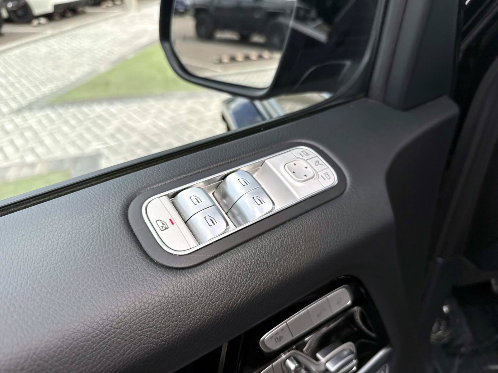 Certified Used 2024 Black Mercedes-Benz G 550 image 20