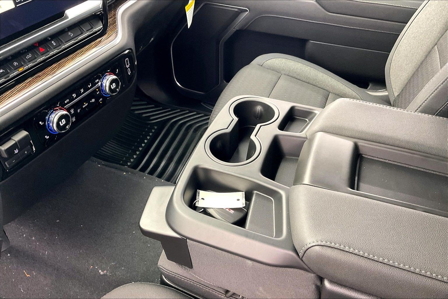 2026 GMC Sierra 1500 Elevation - Photo 8