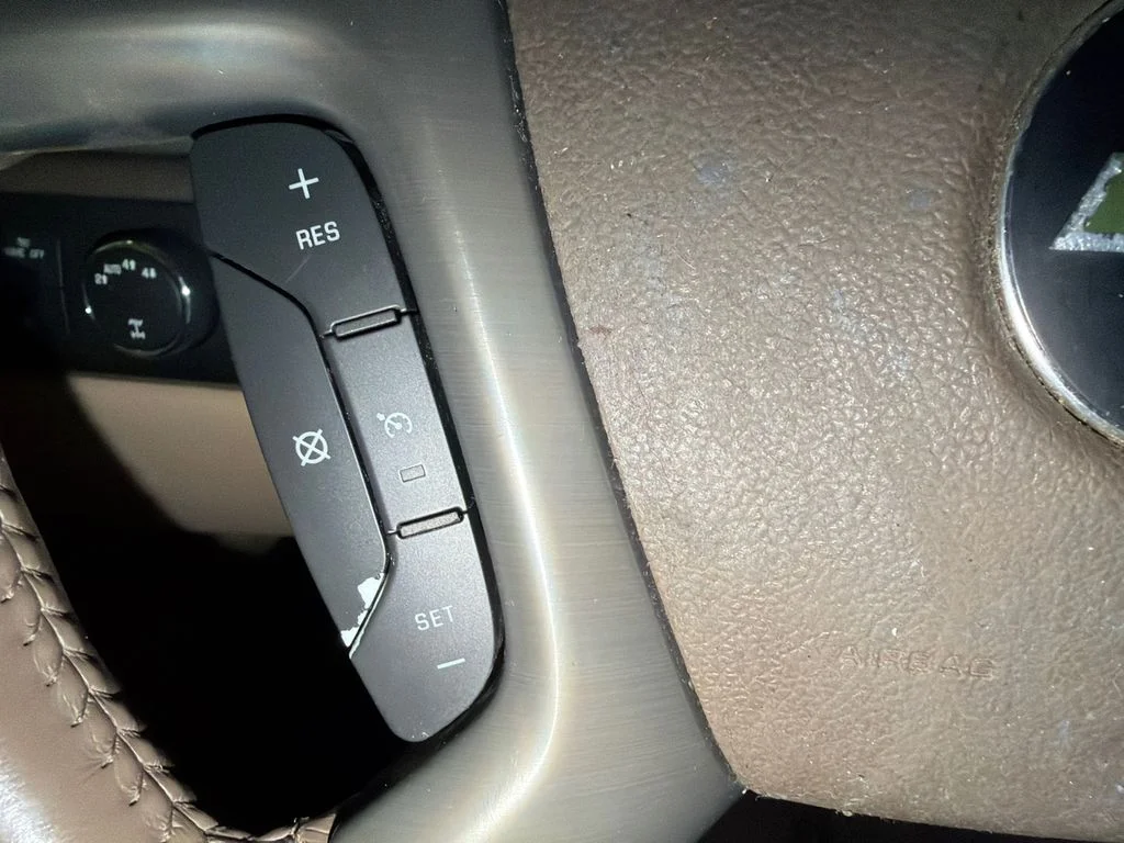 Used 2012 Summit White Chevrolet LT image 28