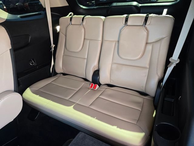 Used 2022 Blue Ford XLT image 10