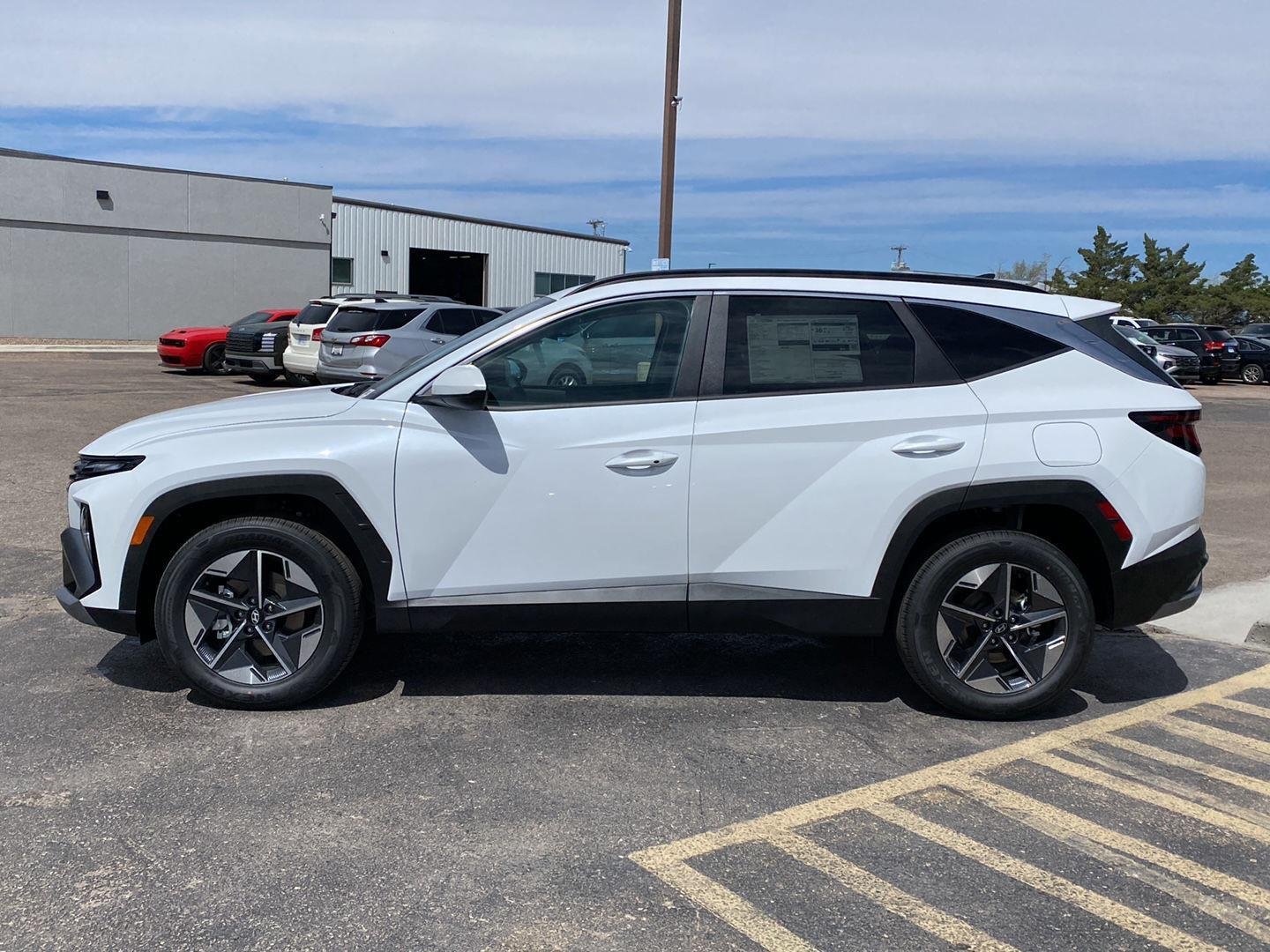 New 2026 Creamy White Pearl Hyundai SEL AWD image 2