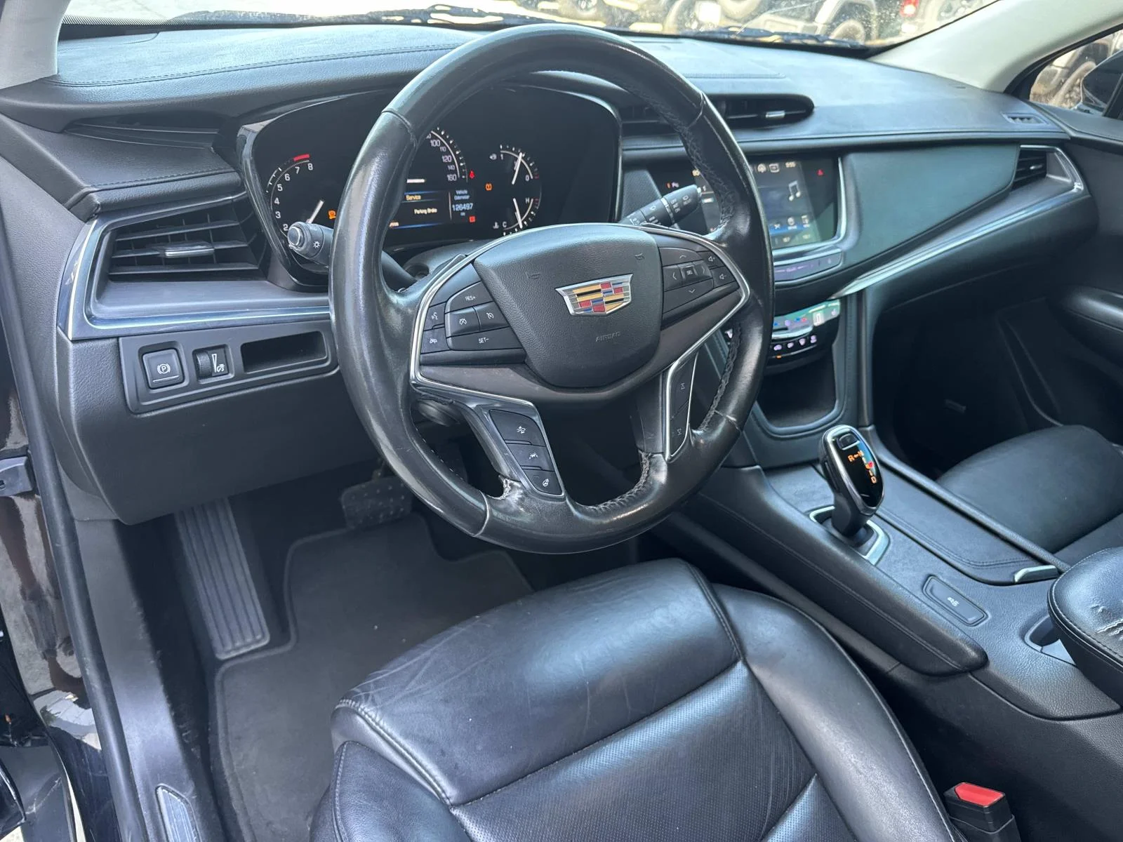 Used 2018 Black Cadillac FWD 4dr Luxury image 18