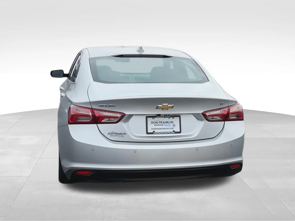 Used 2021 Silver Chevrolet LT image 7