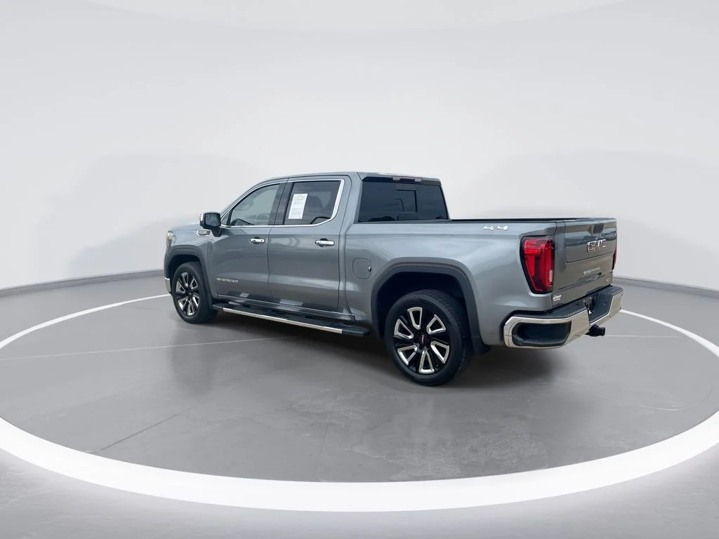Used 2019 Gray GMC SLT image 6