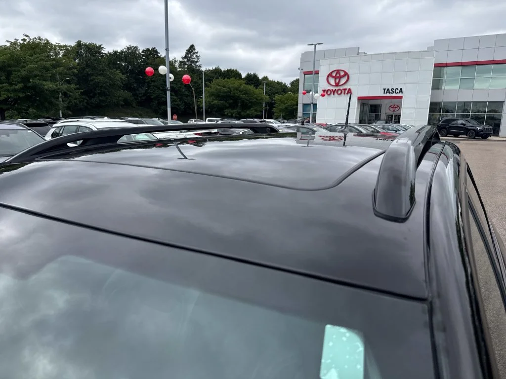 Used 2022 Black Jeep Limited image 42