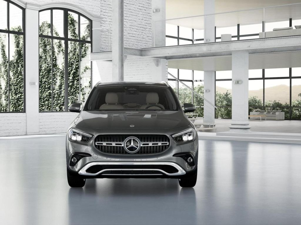 New 2026 Mountain Grey Metallic Mercedes-Benz GLA 250 image 7