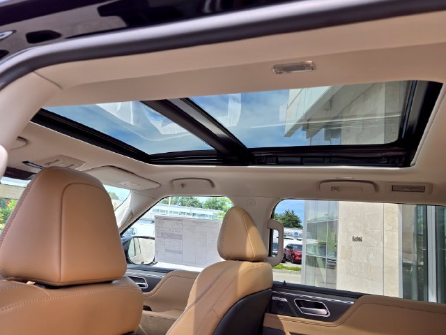 New 2027 Black Obsidian INFINITI Luxe 4WD image 11