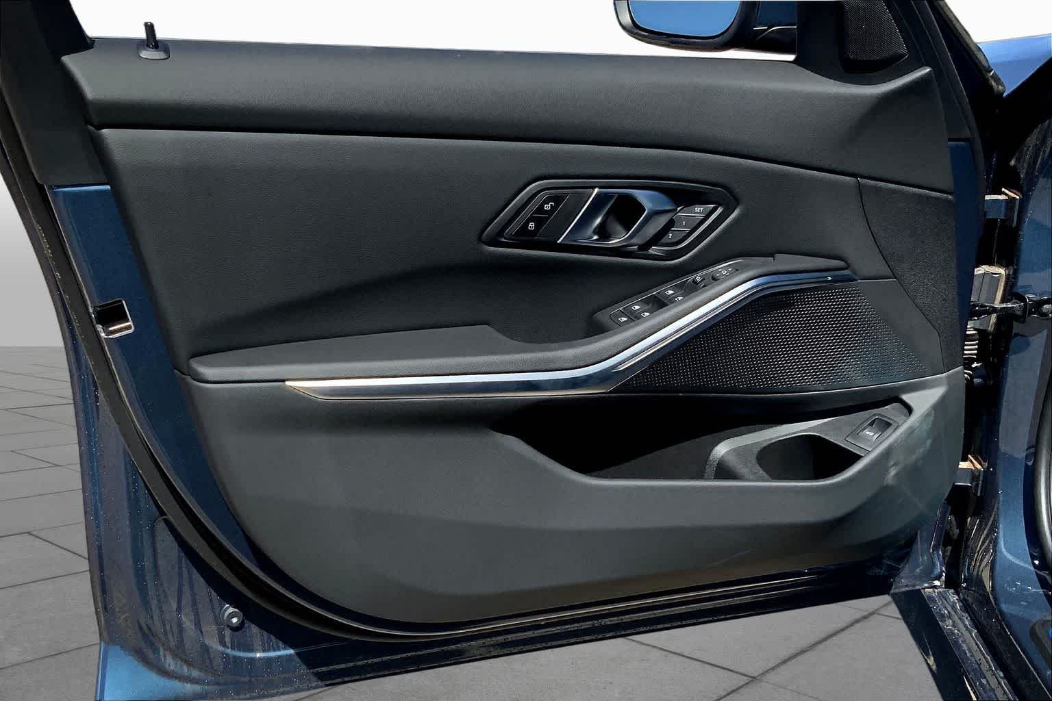 New 2025 Arctic Race Blue Metallic BMW 330i xDrive image 10