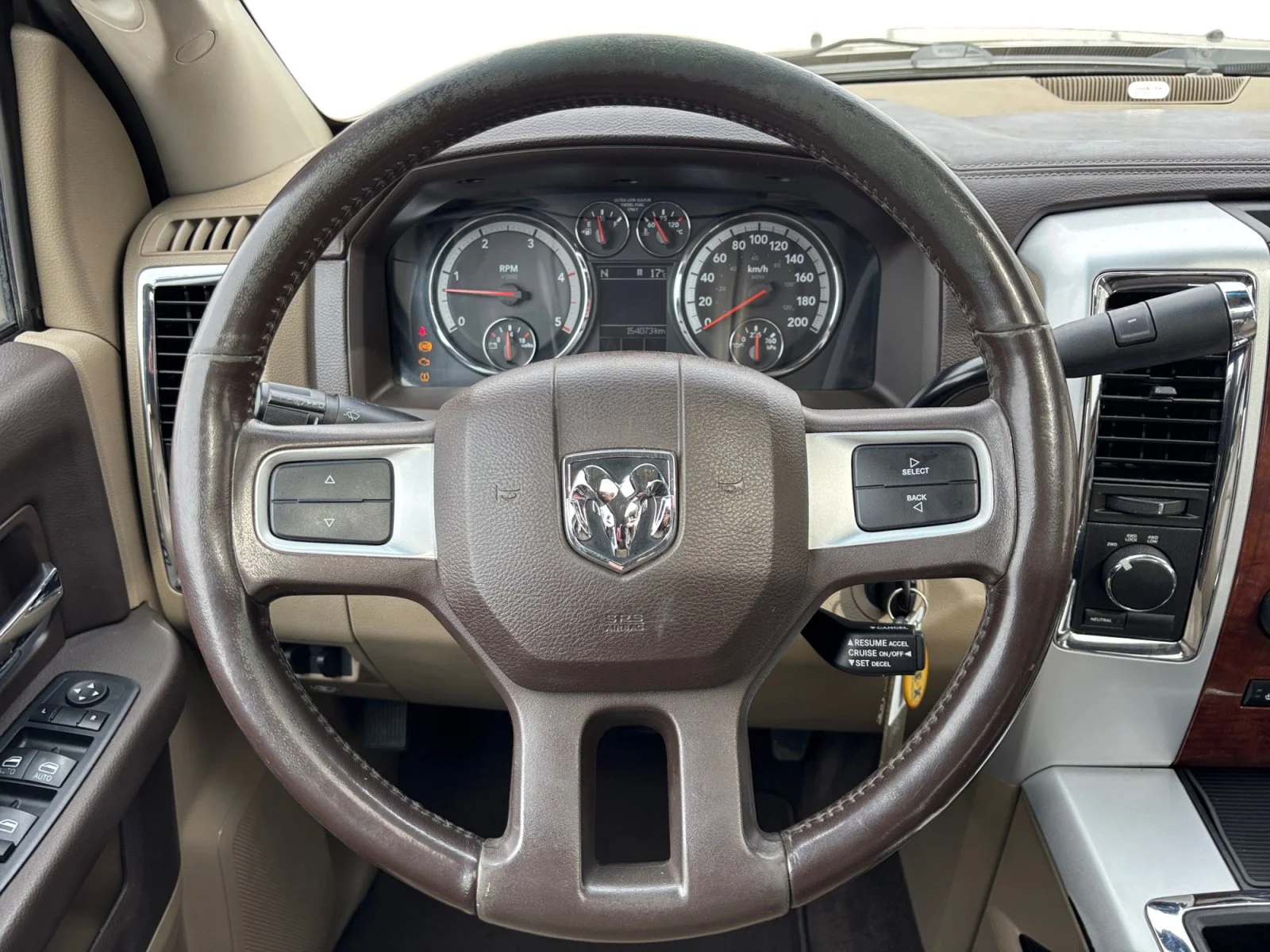 Used 2010 BROWN Dodge Laramie image 13
