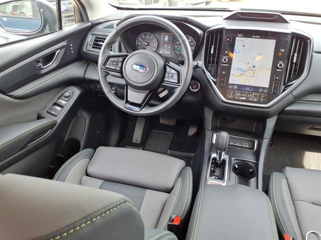 Used 2024 Cosmic Blue Pearl Subaru Onyx Edition Limited image 4