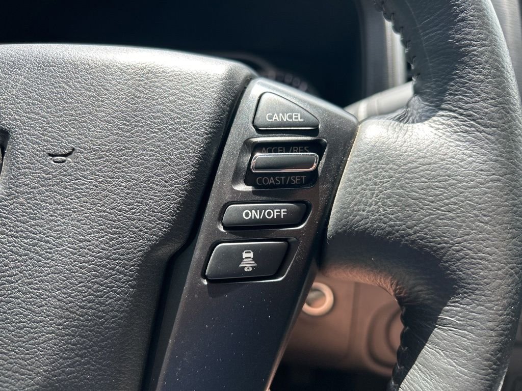 Used 2024 Green Nissan SV image 30