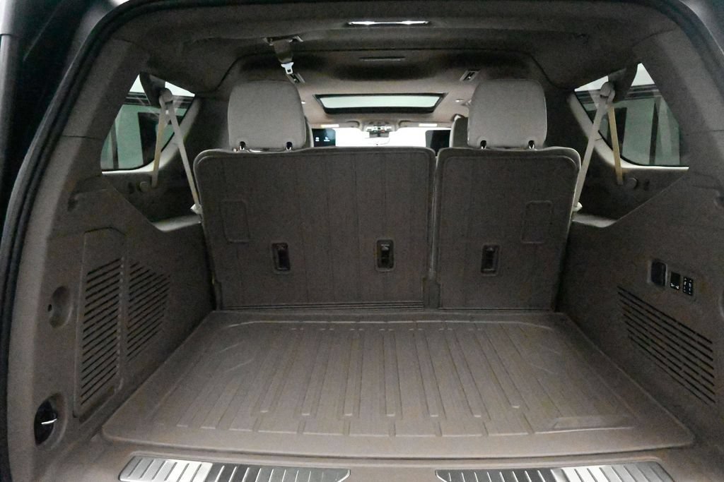2026 GMC Yukon XL Denali - Photo 28