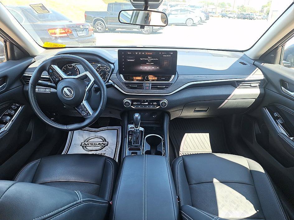 Used 2023 Gun Metallic Nissan 2.5 SL image 19