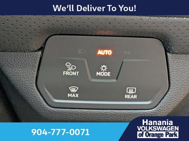 New 2026 Silver Volkswagen 2.0T SE w/Technology image 29