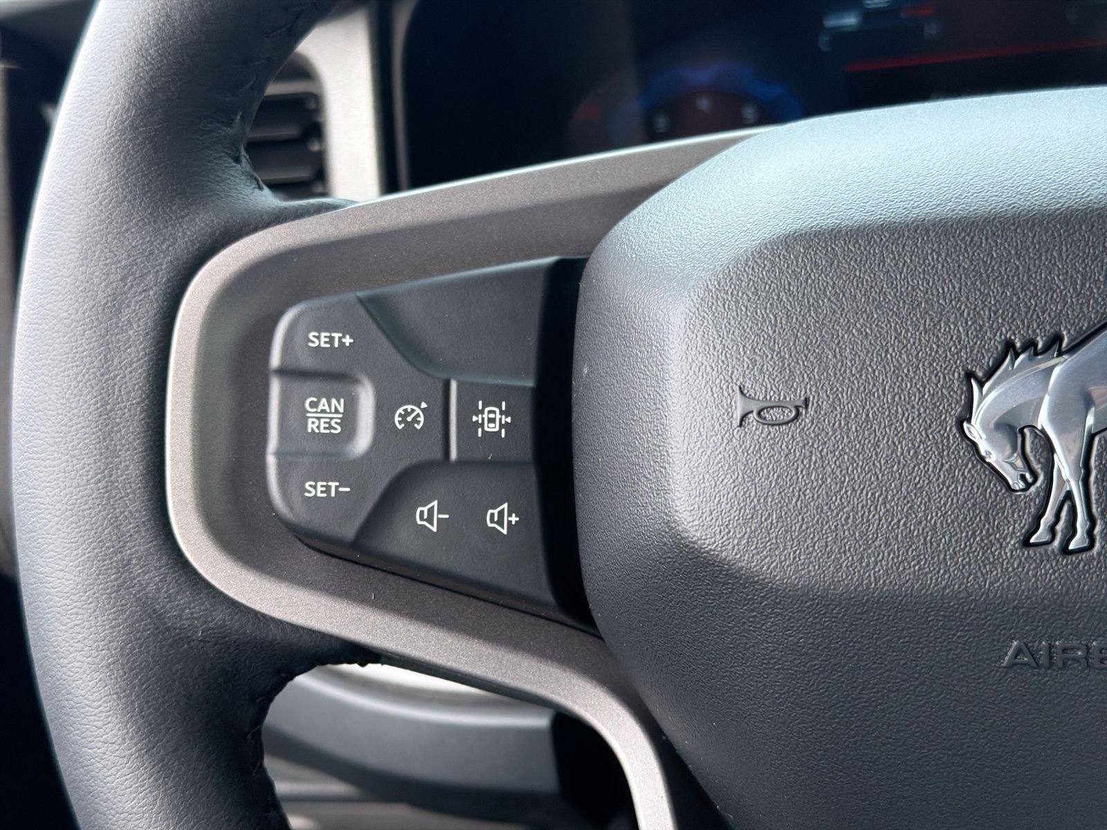 New 2025 Oxford White Ford Badlands® image 25