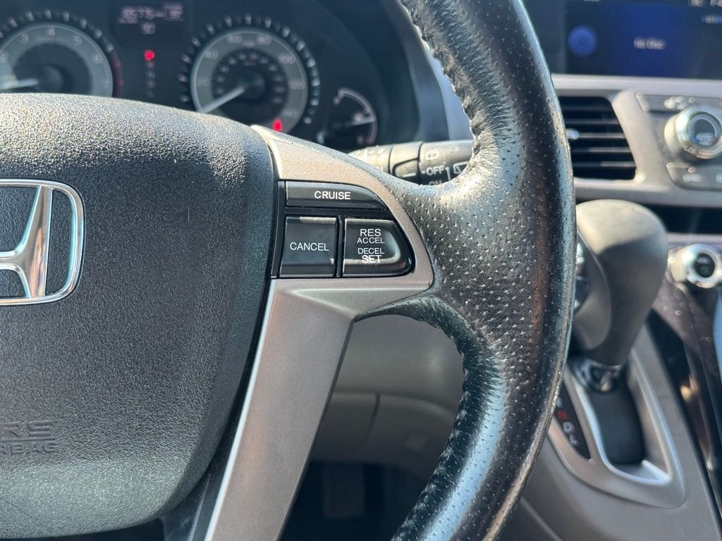 Used 2015  Honda EX-L image 17
