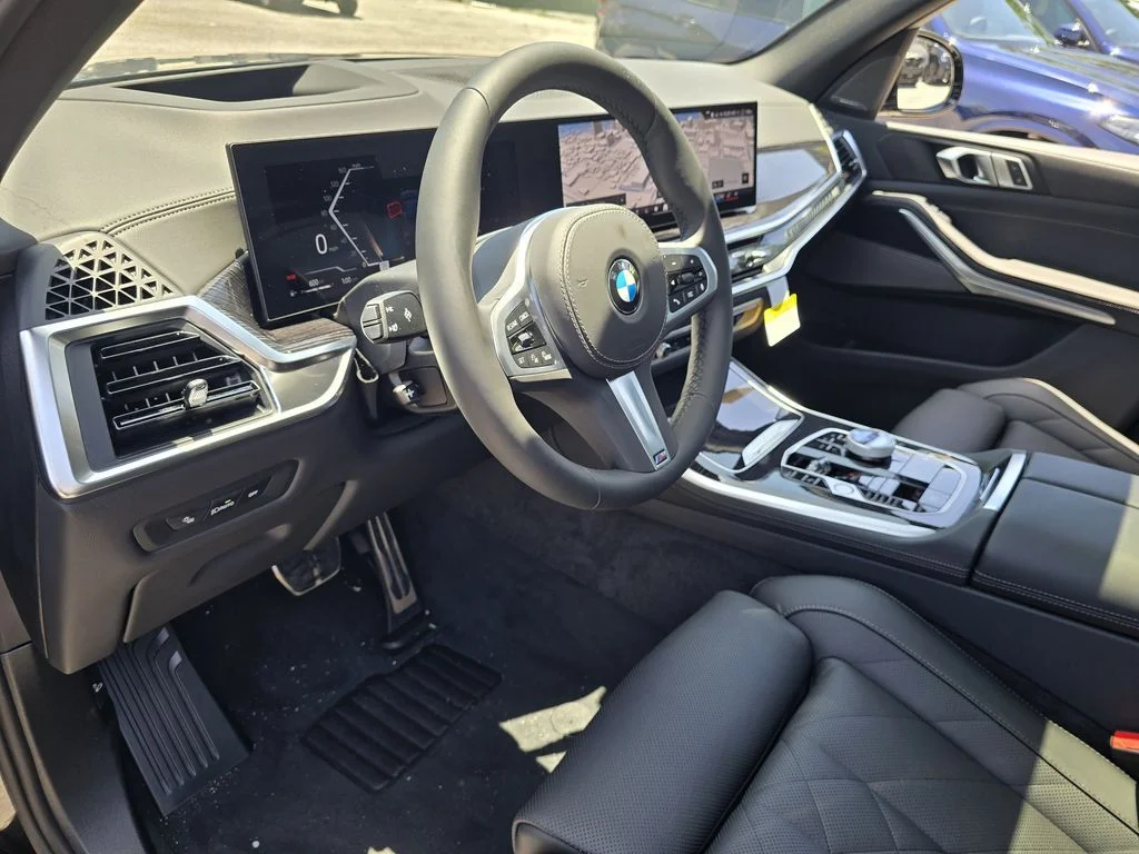 New 2026 Black BMW xDrive40i image 15
