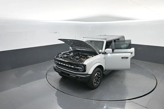 New 2026 Avalanche Gray Ford Outer Banks® image 34
