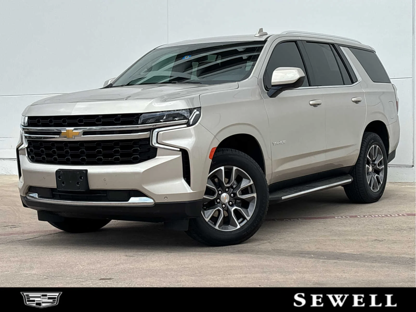 2024 Chevrolet Tahoe 2WD LS's photo