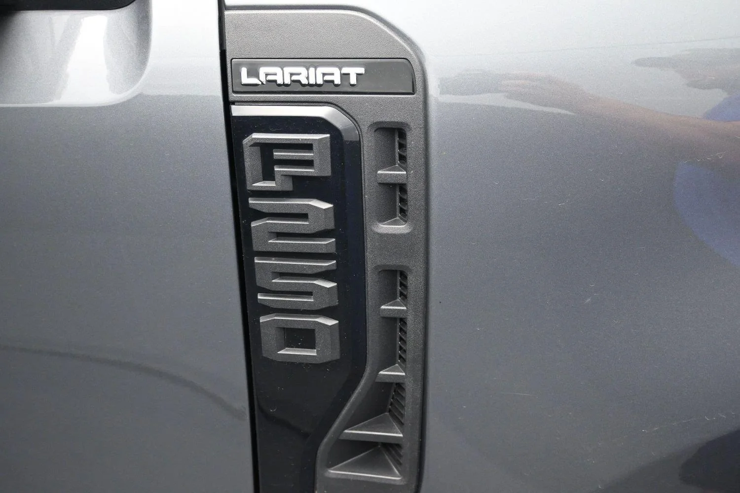 Used 2024 Carbonized Gray Ford LARIAT image 6