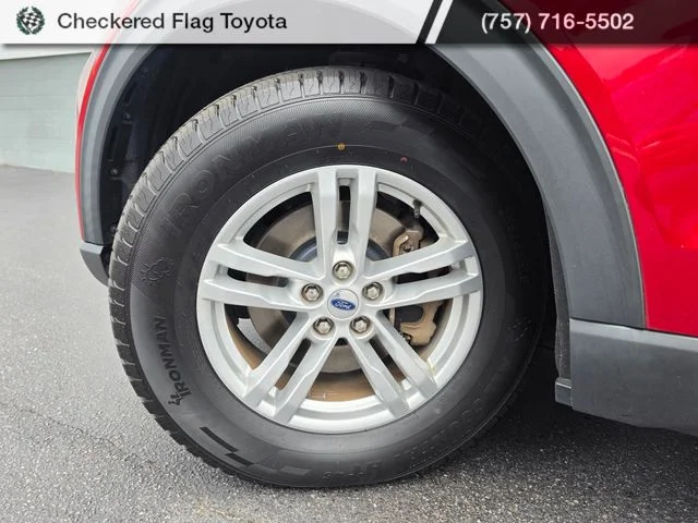 Used 2021 Rapid Red Metallic Tinted Clearcoat Ford XLT image 13