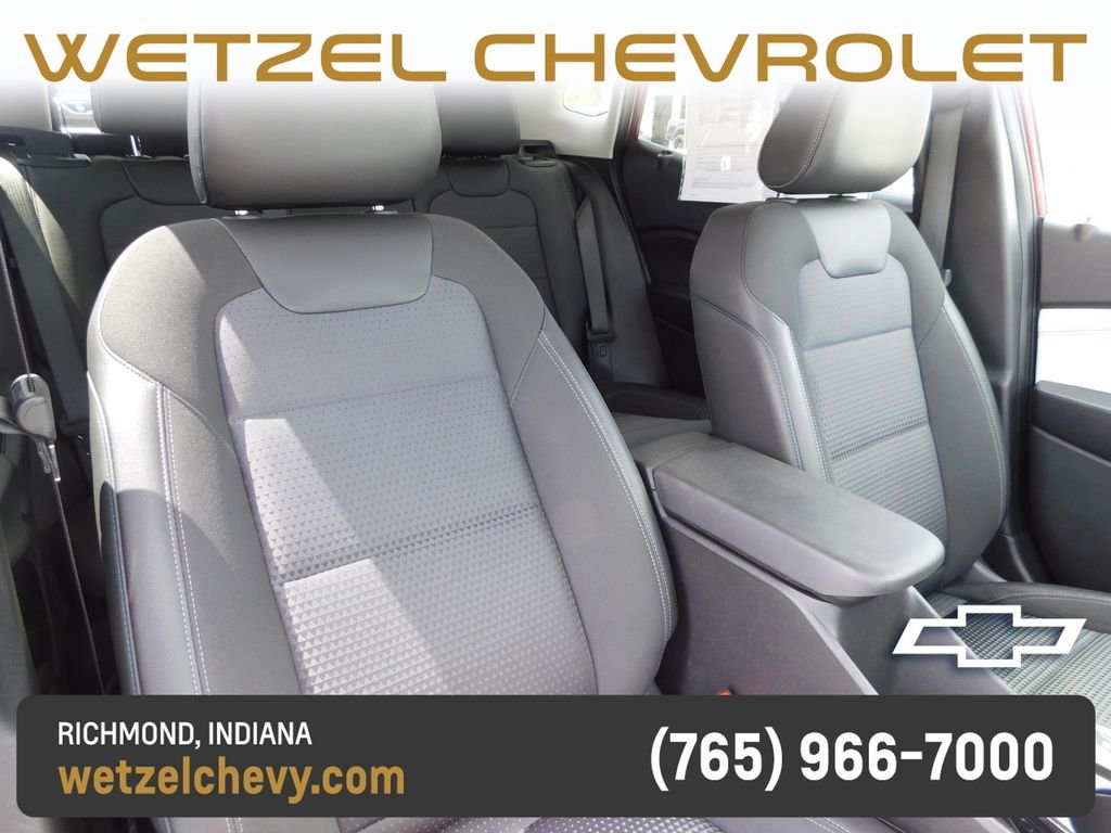 Used 2025 Red Chevrolet LT image 18