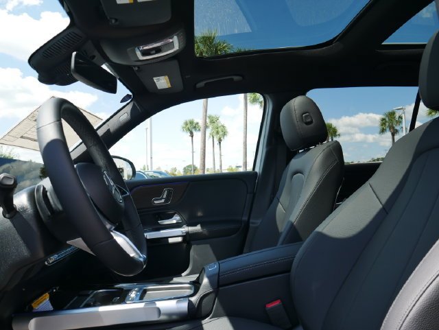 New 2026 Cirrus Silver Metallic Mercedes-Benz GLB 250 image 42