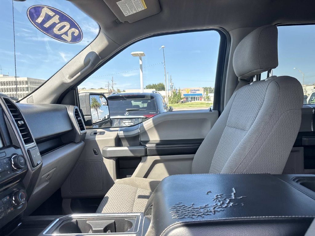 Used 2017 Blue Ford XLT image 15