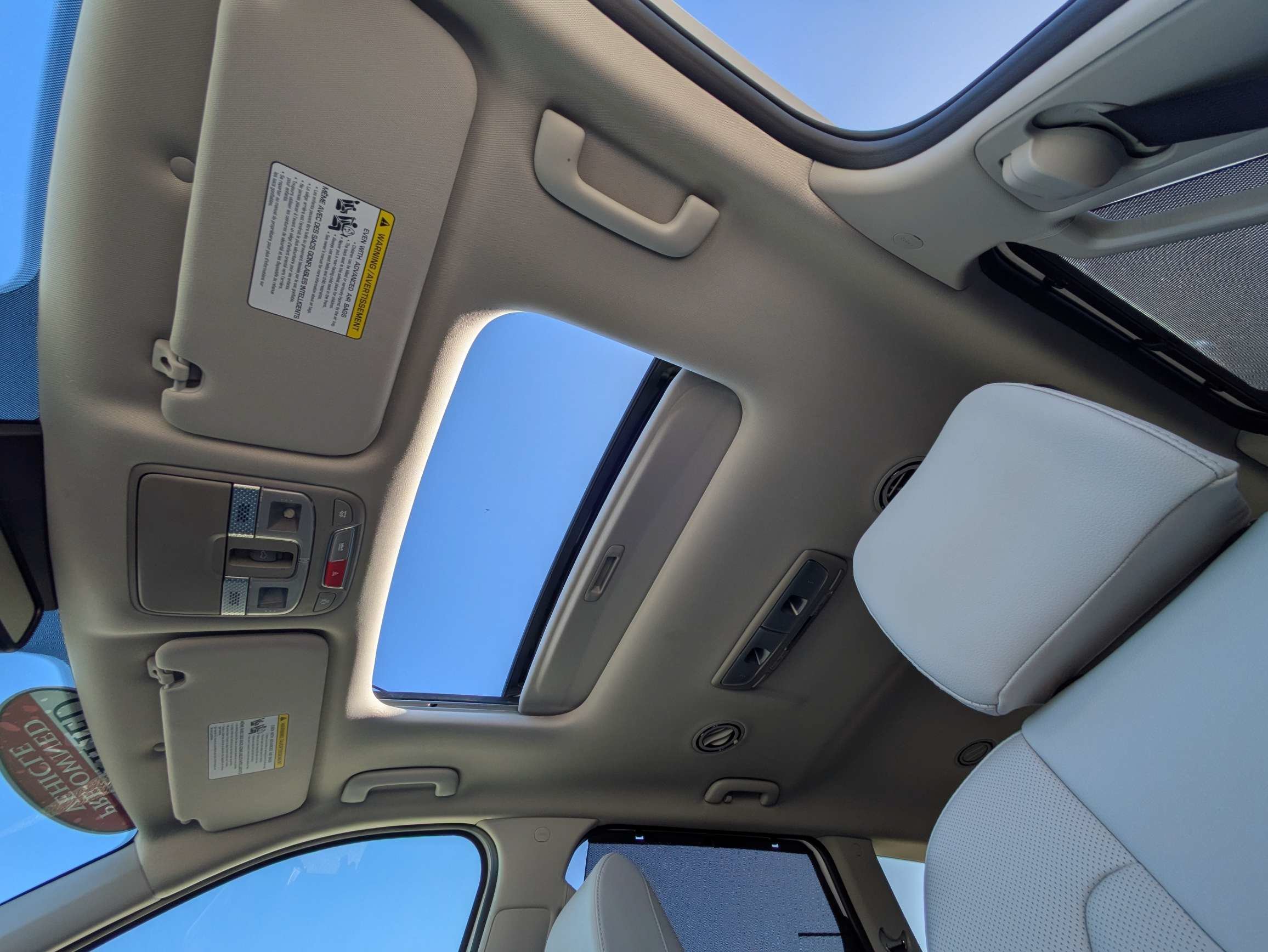 Certified Used 2024 Glacial White Pearl Kia EX image 37