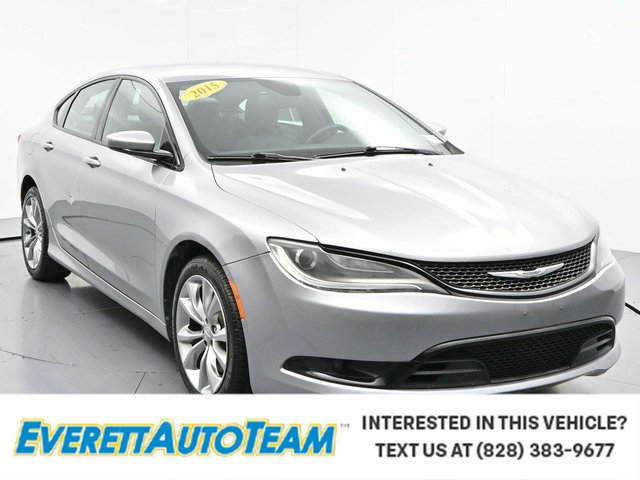 2015 Chrysler 200 S