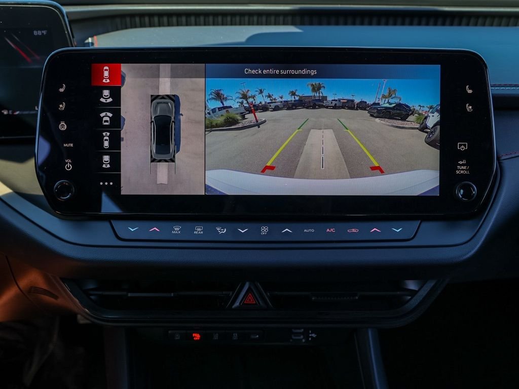 New 2026 White Knuckle Dodge Scat Pack 4-door AWD image 28