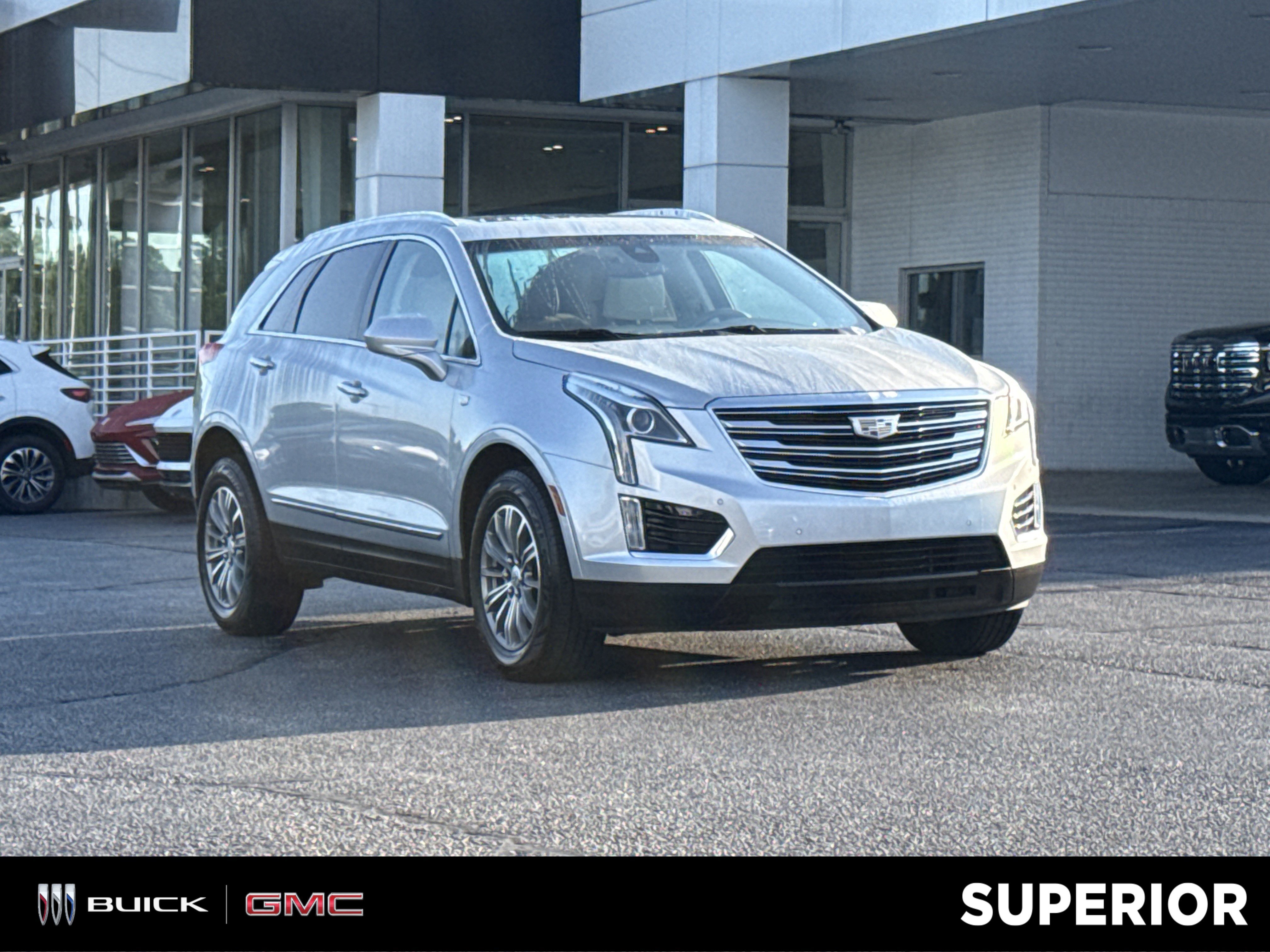 2019 Cadillac XT5 FWD Luxury's photo