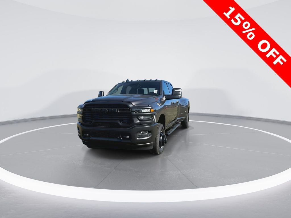 New 2026 Granite Crystal Metallic Clear-Coat Exterior Paint RAM Tradesman image 3