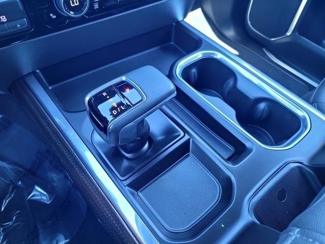Used 2024  Chevrolet LT Trail Boss image 19