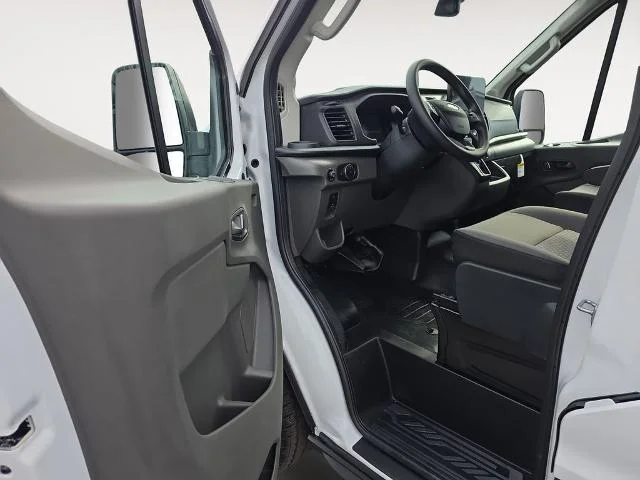 New 2026 Oxford White Ford Cargo Van image 28