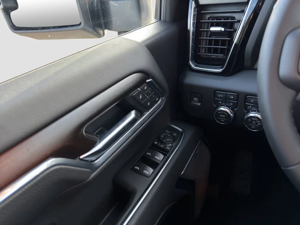 2026 GMC Sierra 2500HD Denali - Photo 12