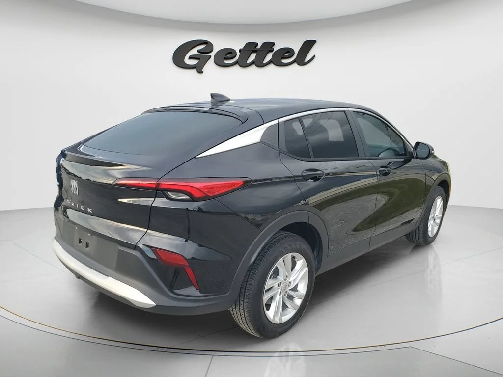 Used 2024 Ebony Twilight Metallic Buick Preferred image 3