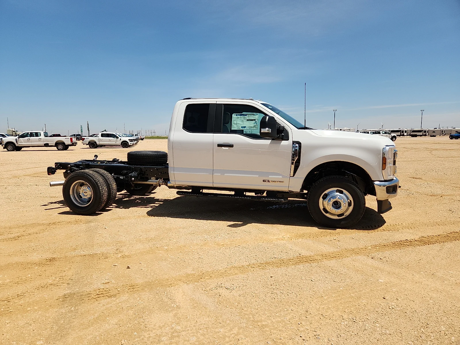 New 2026 Oxford White Ford F-350® XL image 8