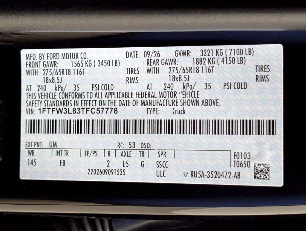 New 2026 Agate Black Metallic Ford XLT image 30